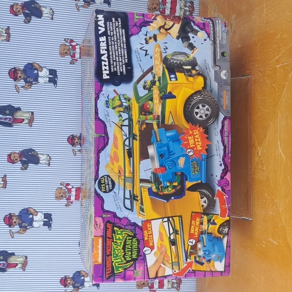 Teenage Mutant Ninja Turtles Mutant Mayem Pizzafire Van Empty Box - Picture 3 of 9